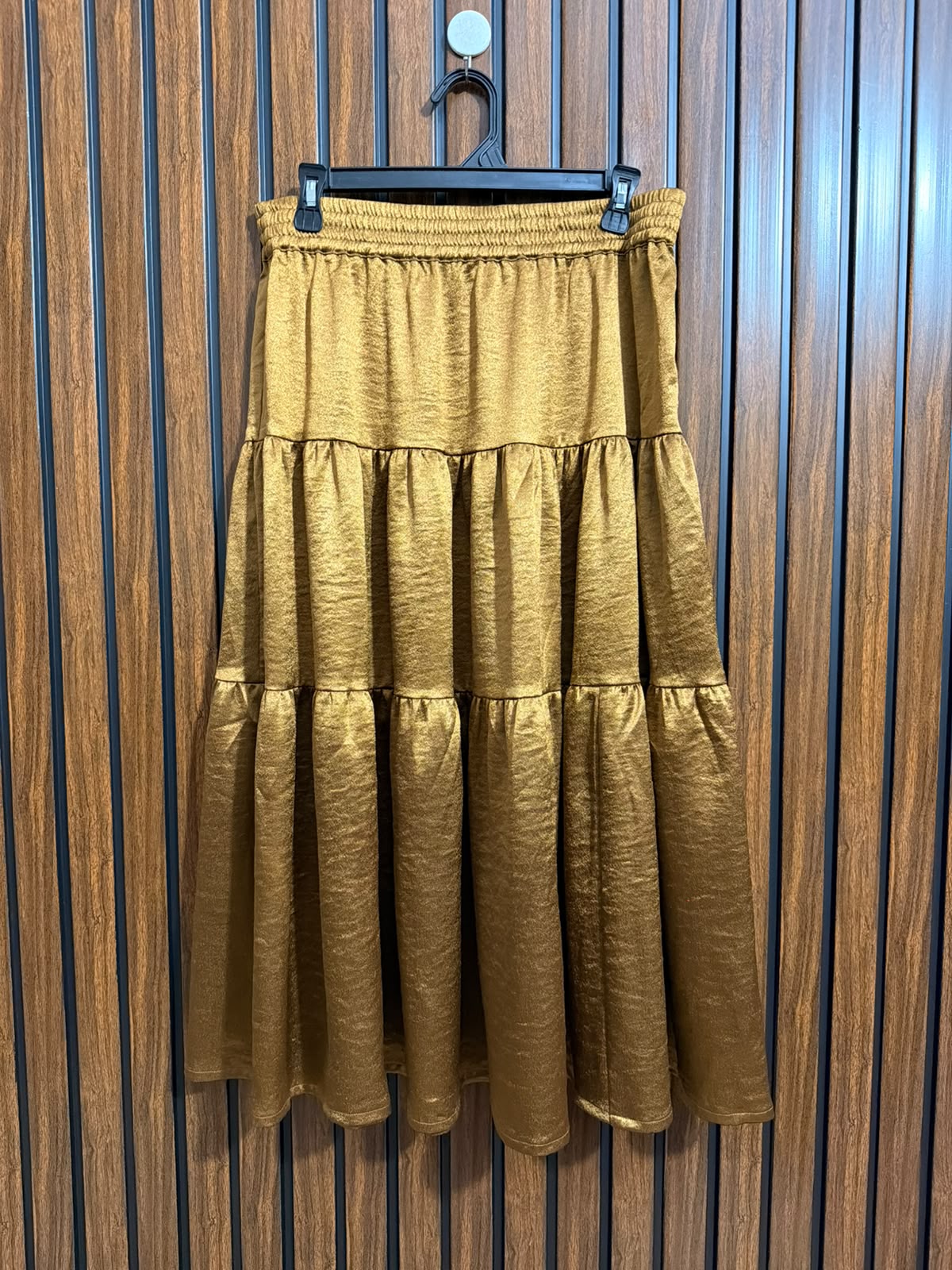 Waist 34  Lenght 32  Fabric silk Womens Skirts