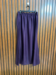 Waist 32  Lenght 40  Fabric silk Womens Branded Skirt