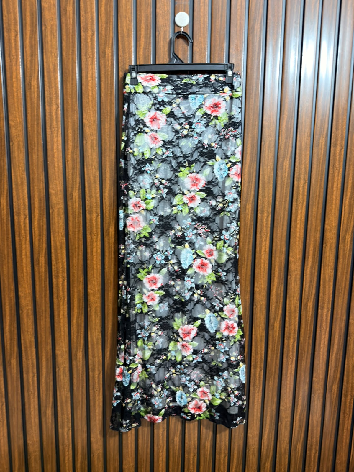 Waist 30  Lenght 44  Fabric net Ladies Skirt Collection