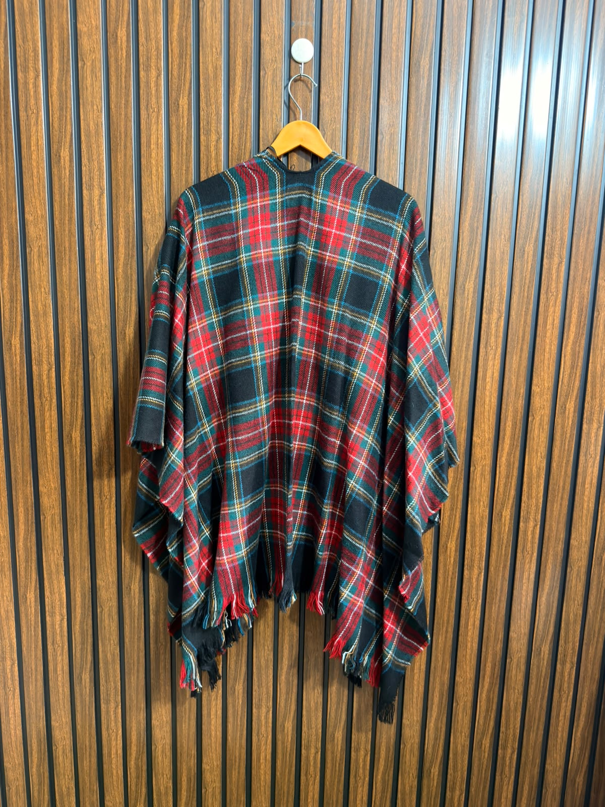 Ladies Winter Shawl
