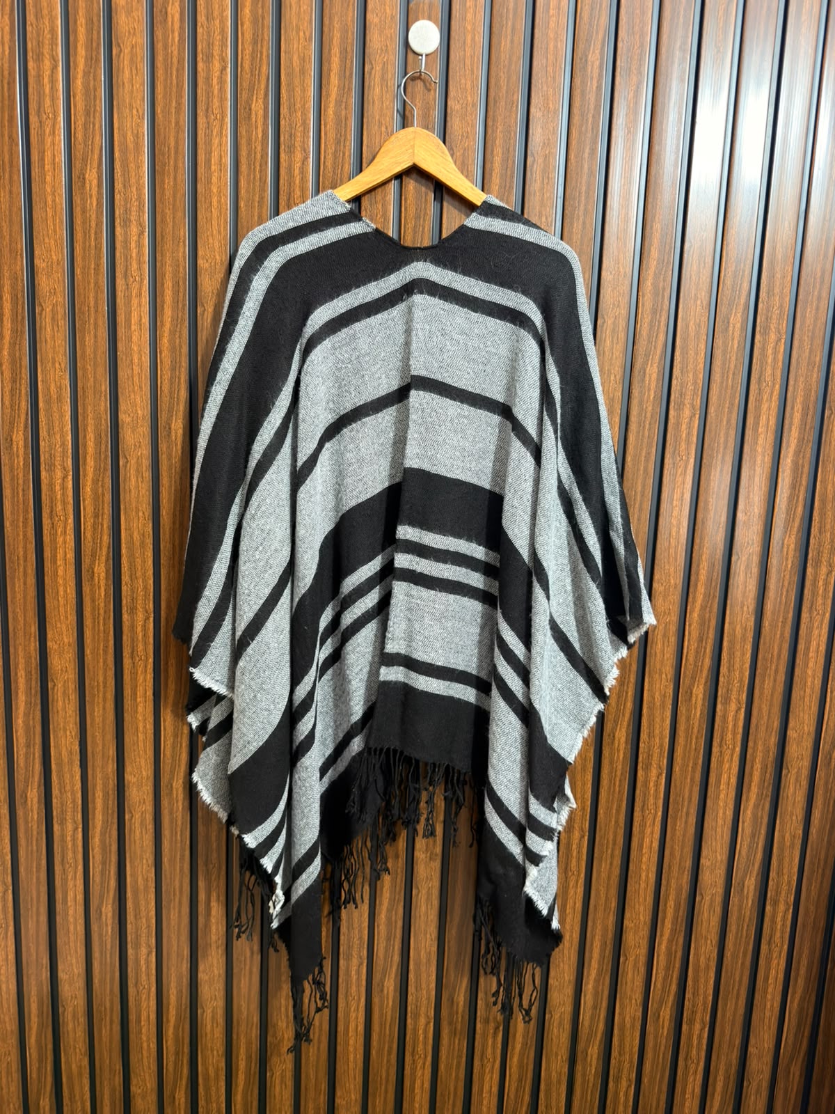 Western Luxury Shawl