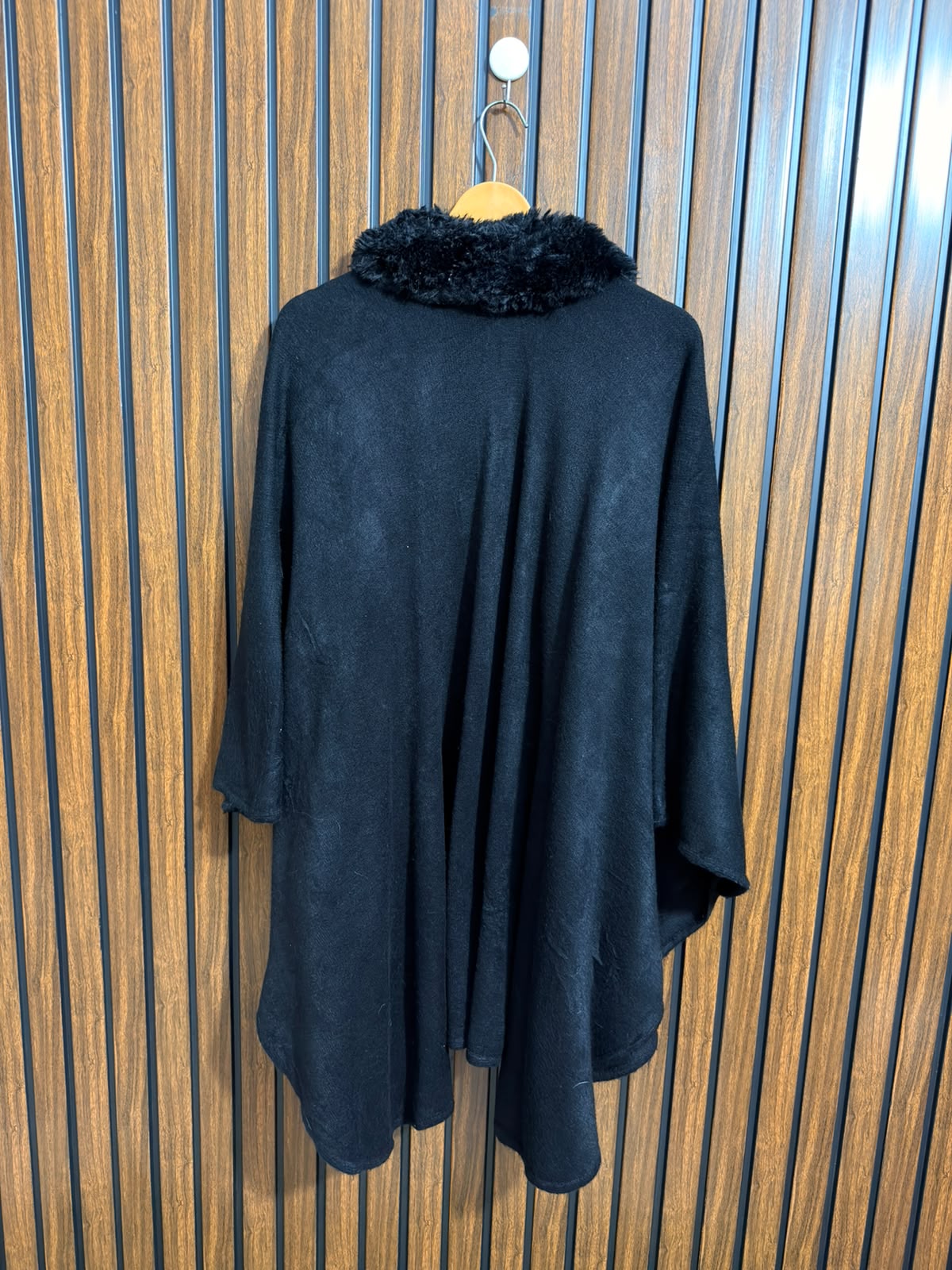 Womens Trend Shawl