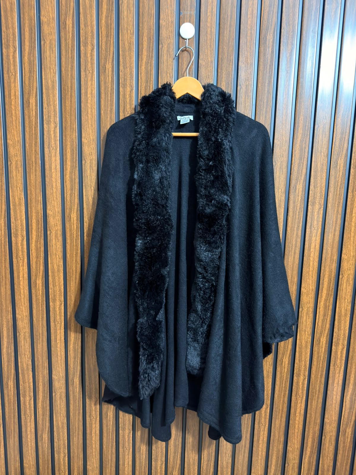 Womens Trend Shawl