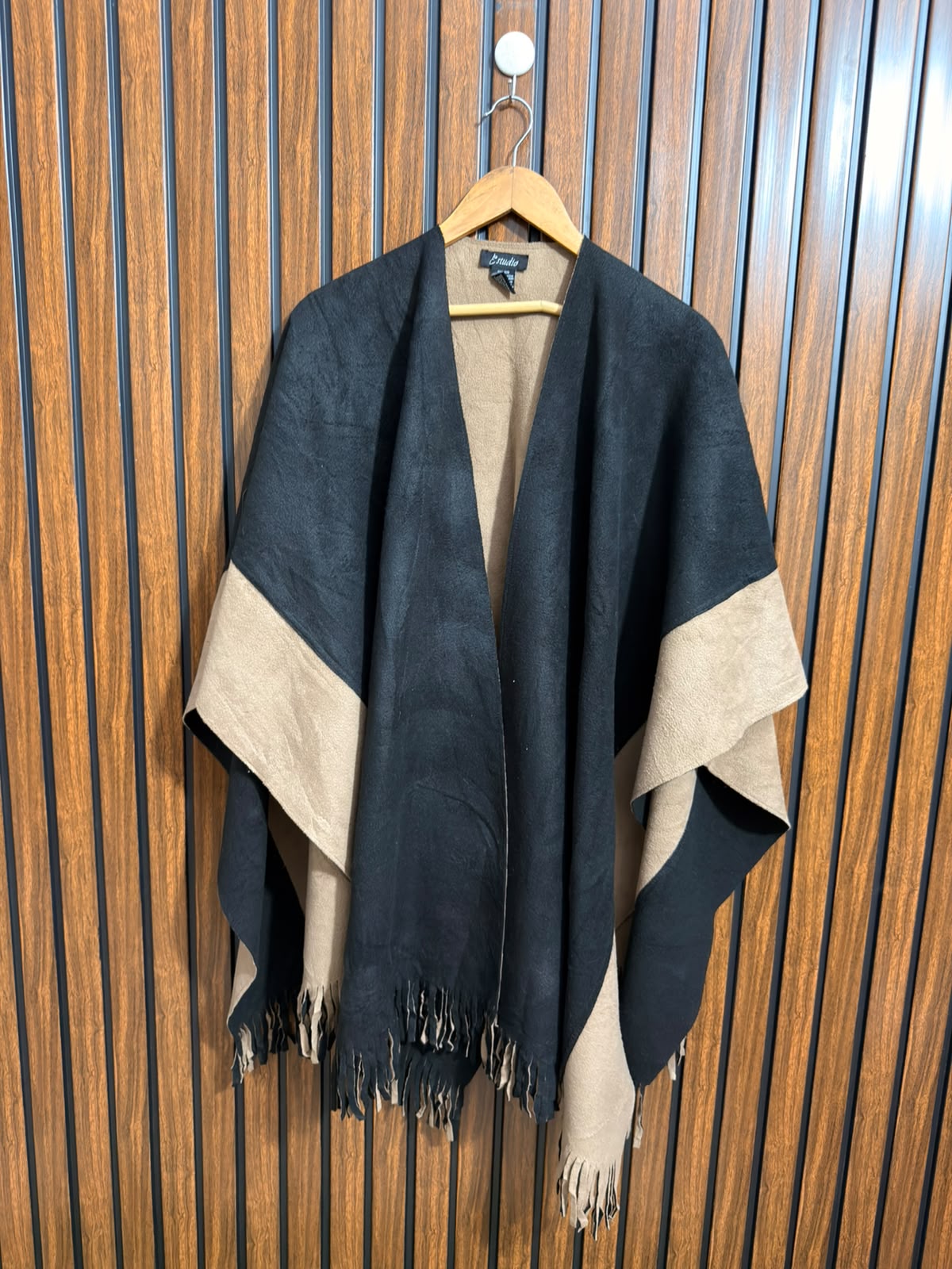 Ladies Stylish Shawl
