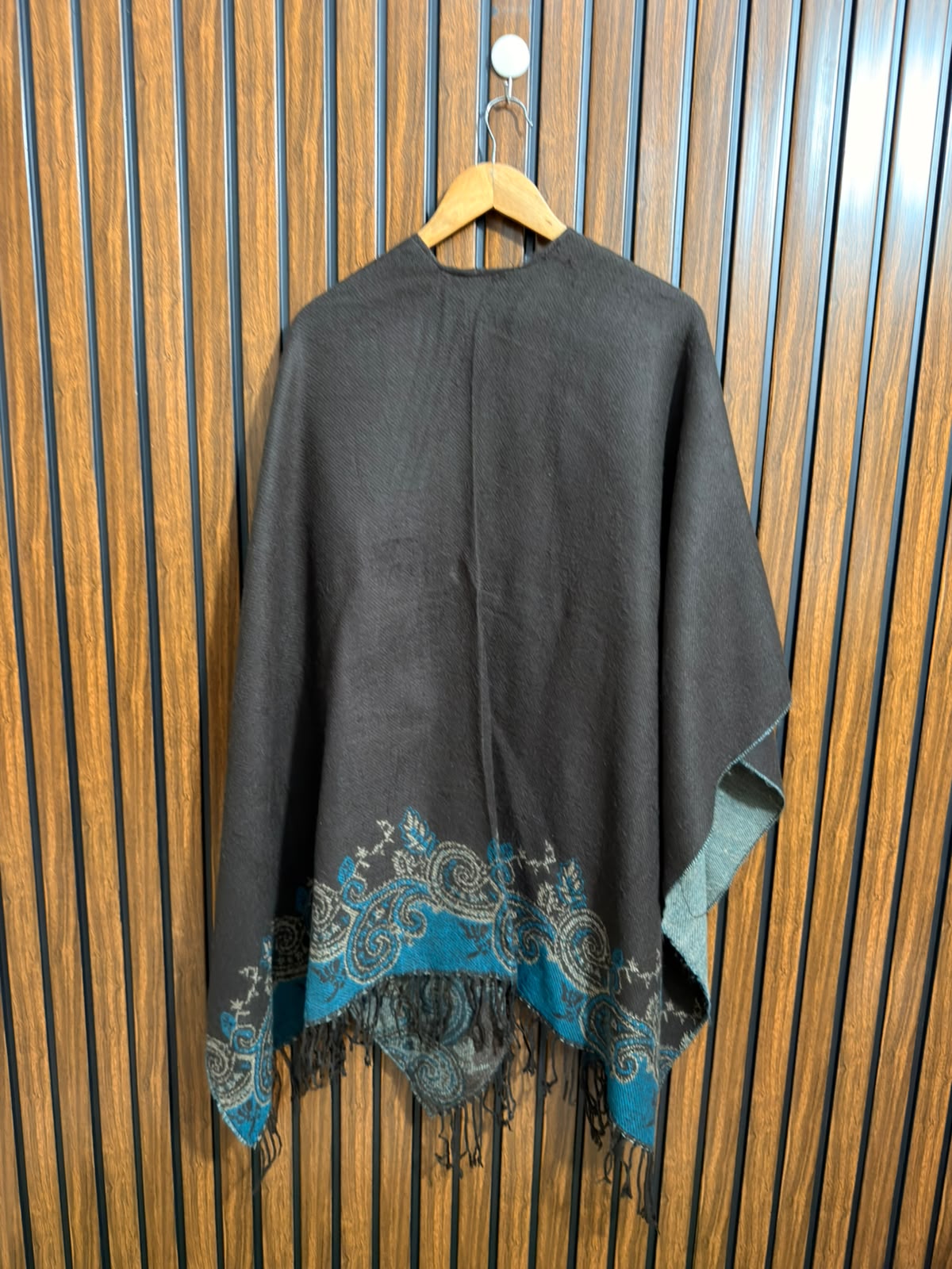 Ladies Imported Shawl