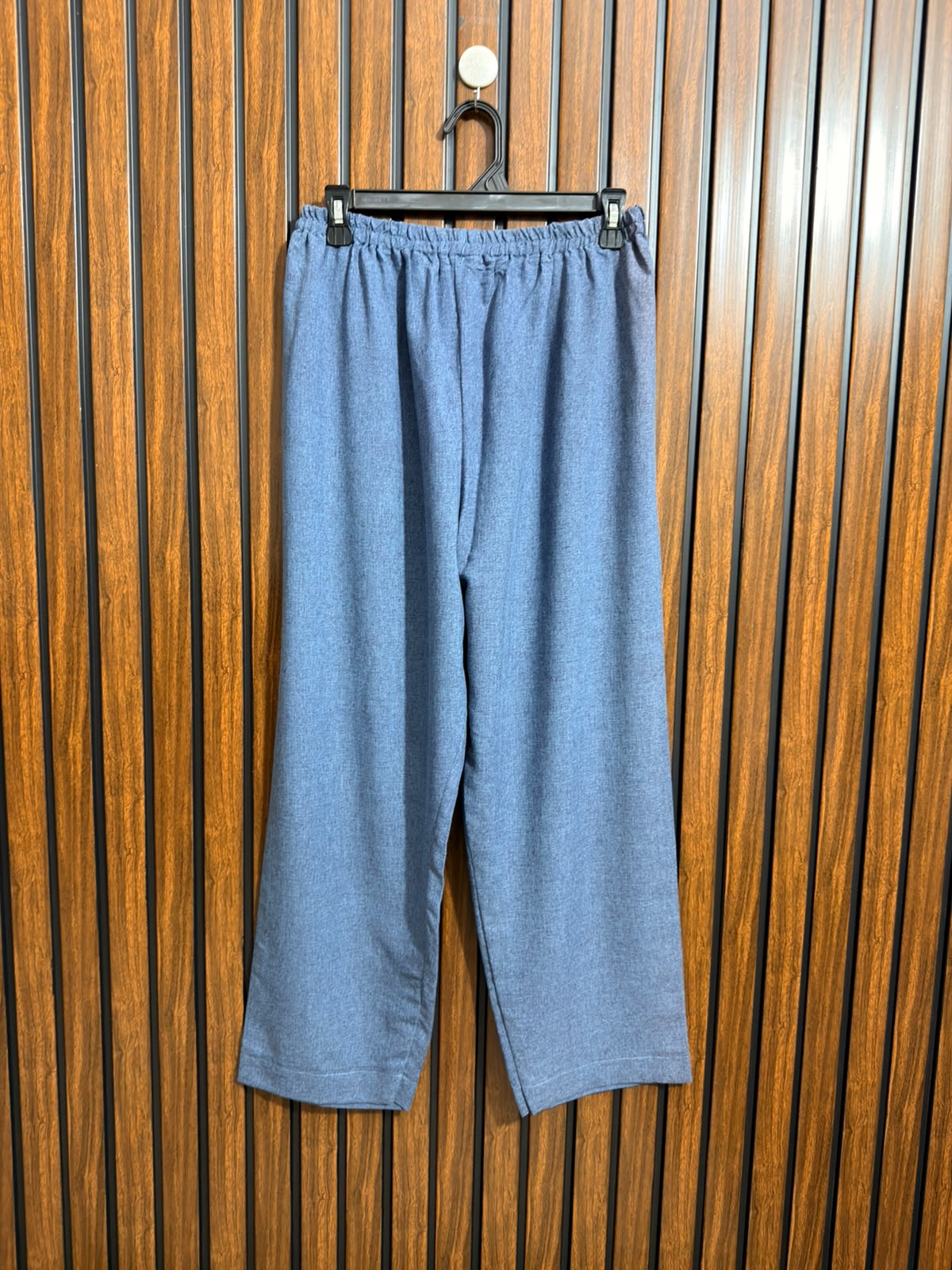 Waist 30  Lenght 37  Fabric cotton silk Womens Regular Trouser