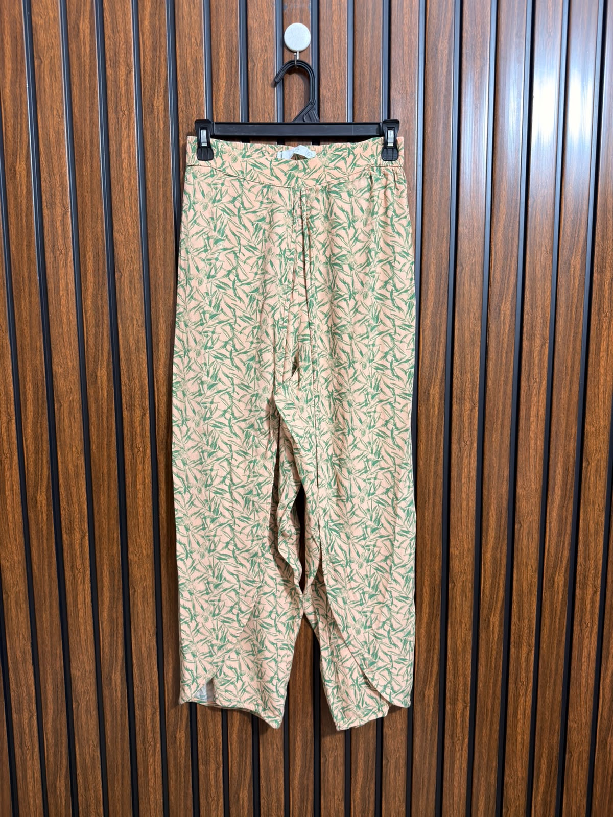 Waist 28  Lenght 35  Fabric Georgette Branded Classic Trouser