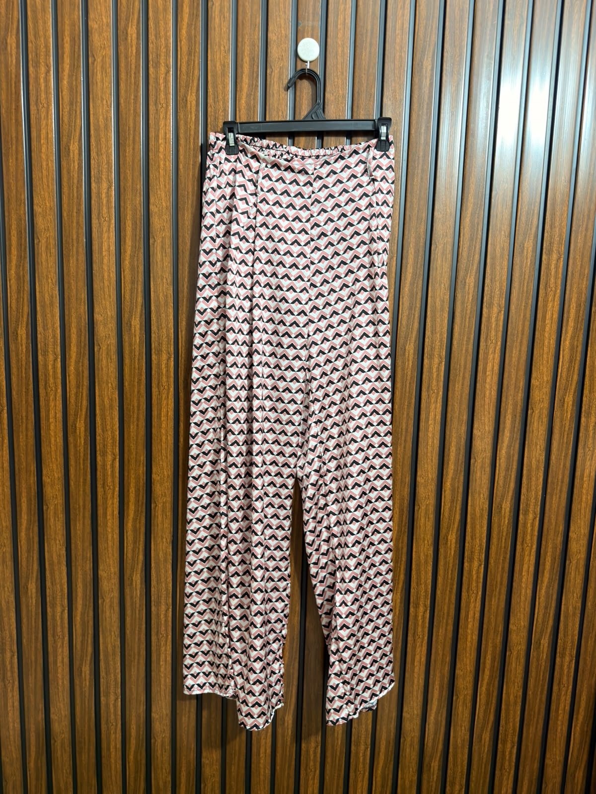 Waist 30  Lenght 42  Fabric silk Western Basic Trouser