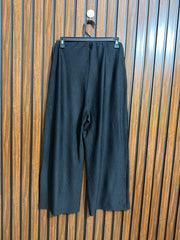 Waist 32  Lenght 38  Fabric cotton silk Branded Womens Trouser