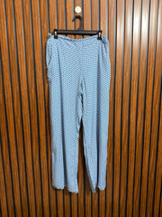 Waist 32  Lenght 41  Fabric silk Womens Branded Trouser