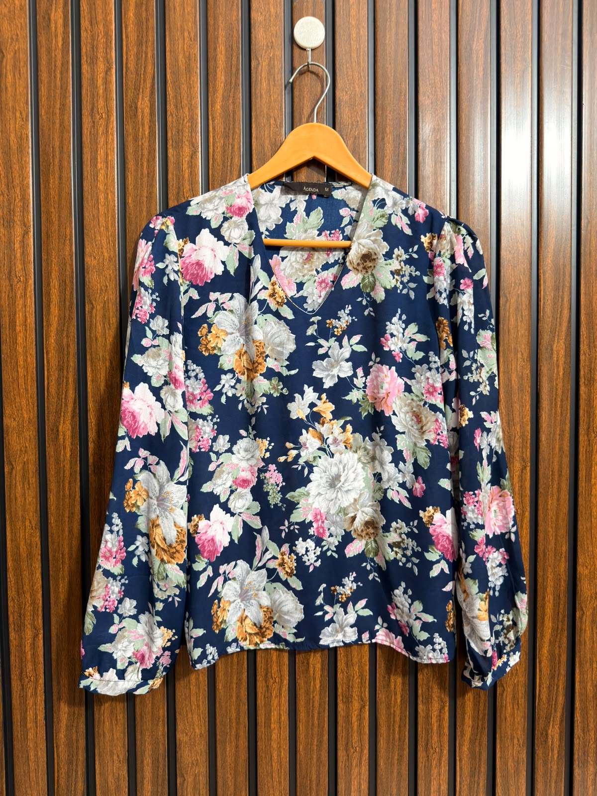 Chest 18  Lenght 23  Fabric chiffon Ladies Branded Full Top