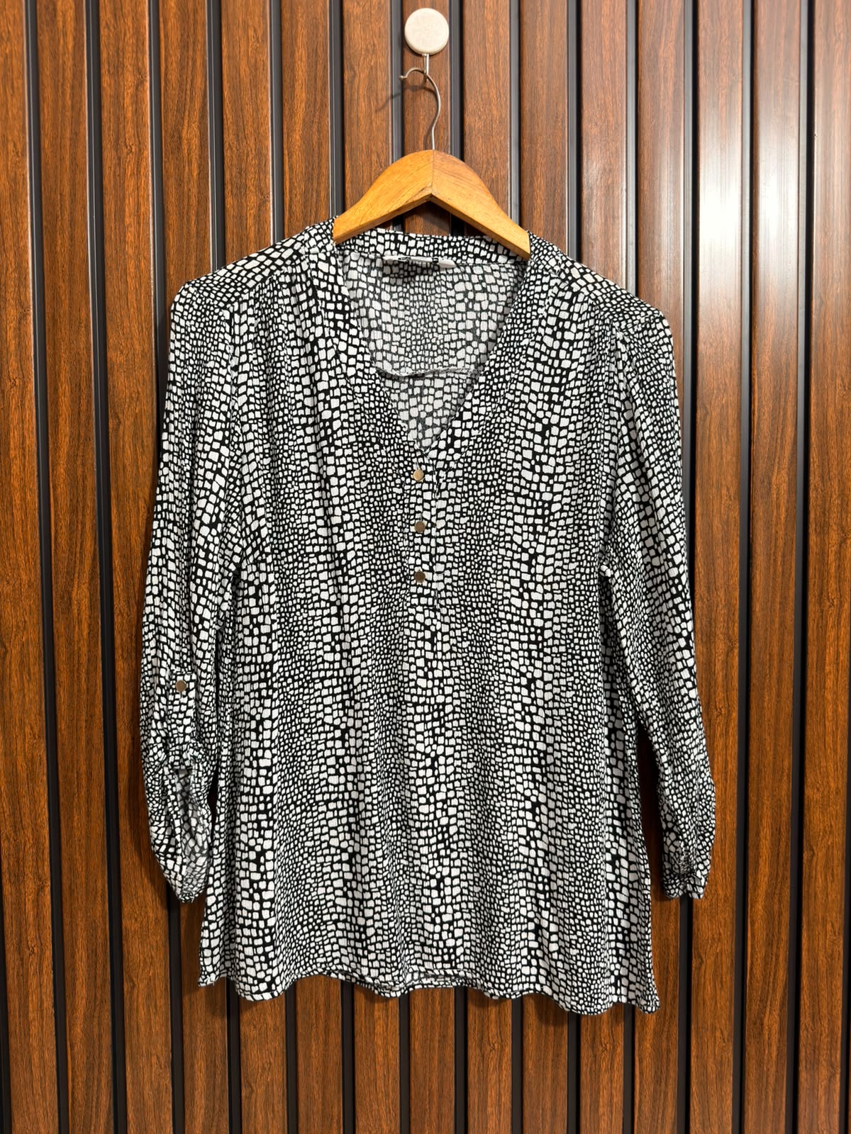 Chest 21  Lenght 28  Fabric Georgette Womens Western Full Sleeve