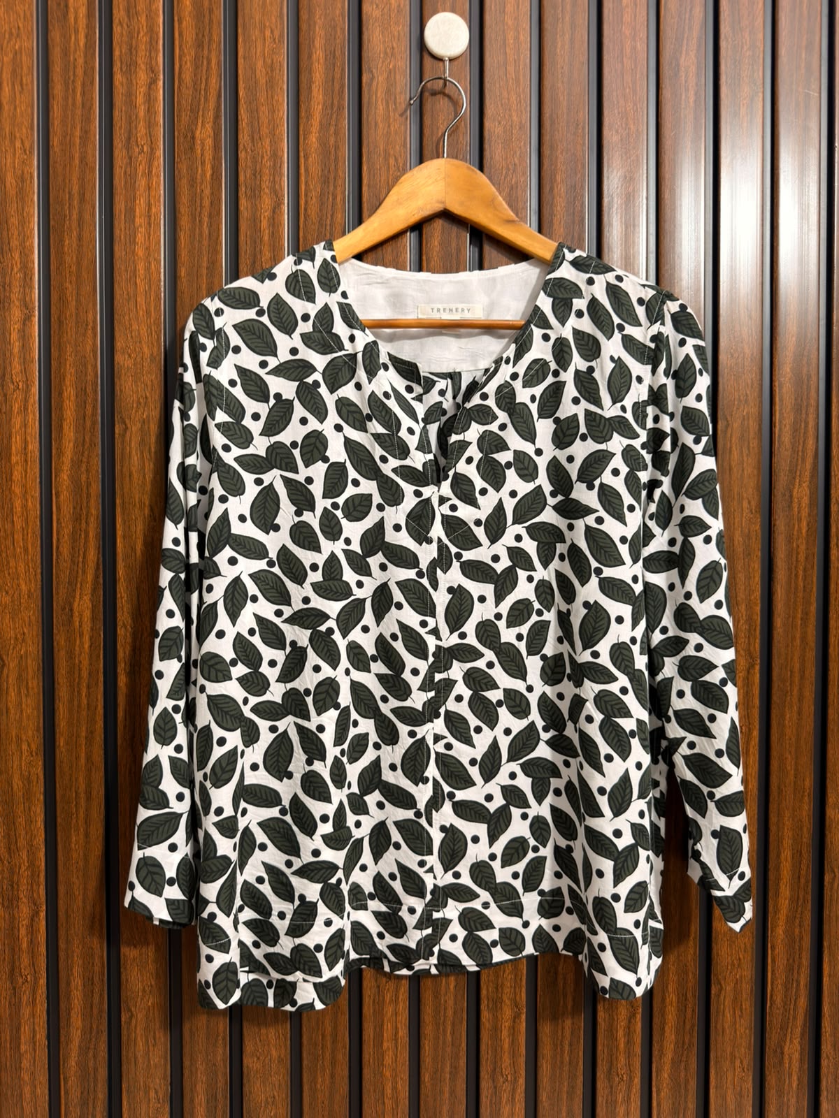 Chest 20  Lenght 24  Fabric linen Full Sleeve Womens Wear