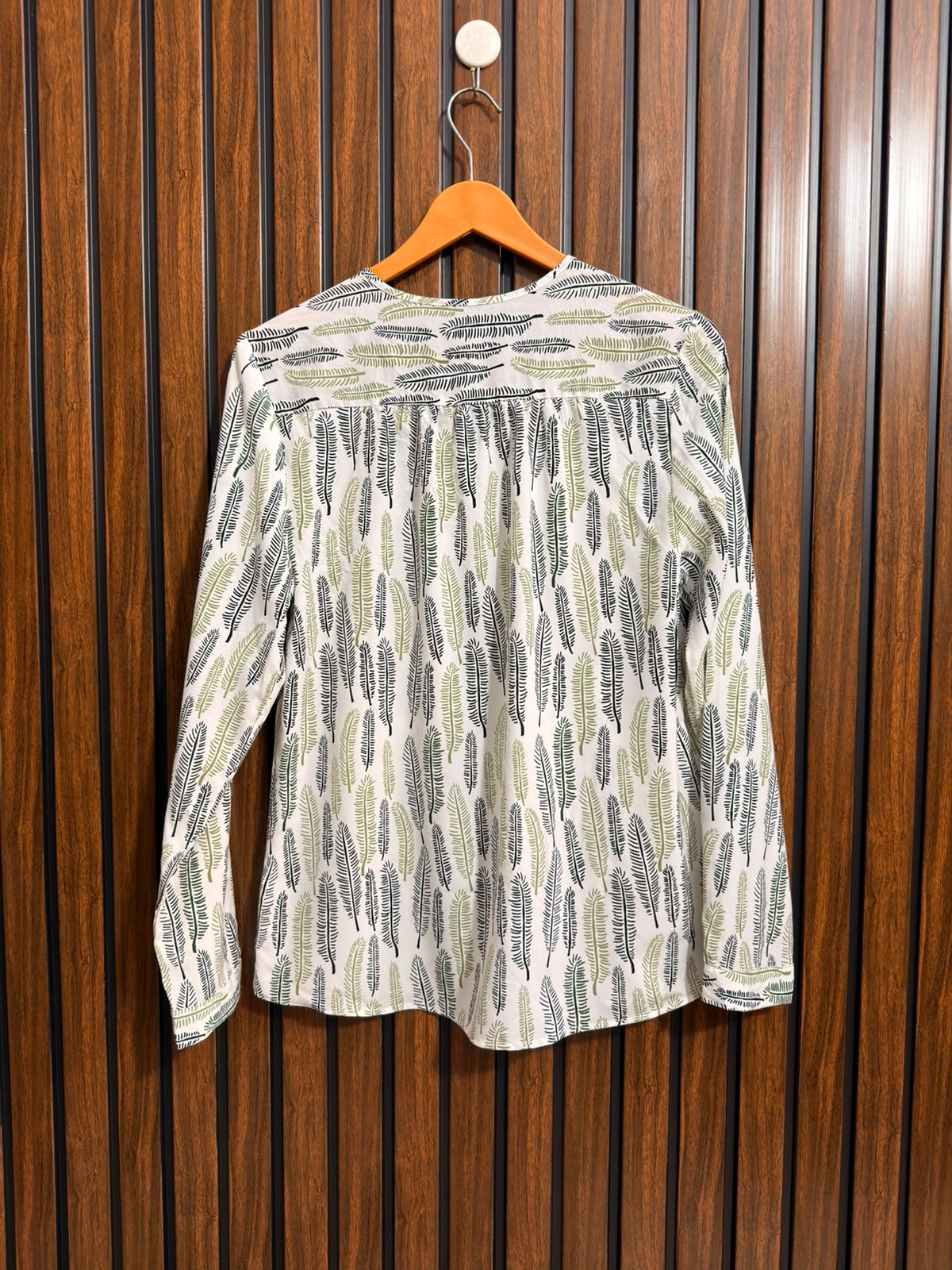 Chest 18  Lenght 25  Fabric silk Western Branded Womens Full Sleeve Top