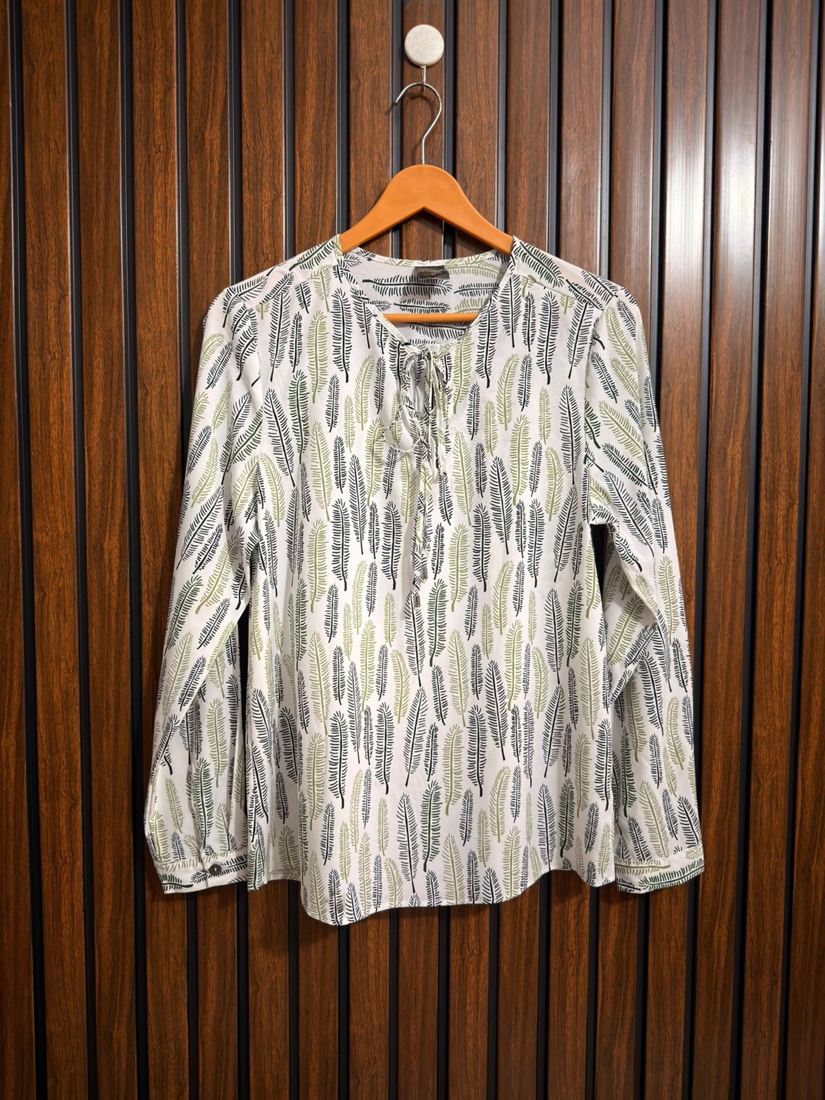 Chest 18  Lenght 25  Fabric silk Western Branded Womens Full Sleeve Top