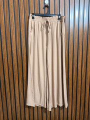 Waist 32 to 34  Lenght 36  Fabric Georgette Western Ladies Wear Trouser