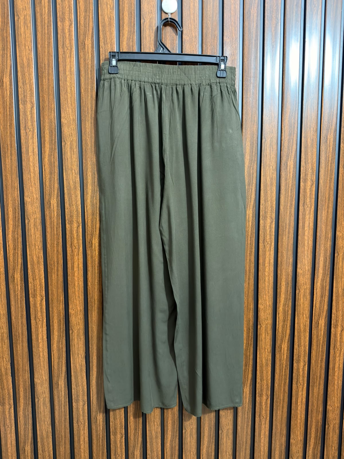 Waist 30 to 32  Lenght 35  Fabric linen Womens Trend Trouser