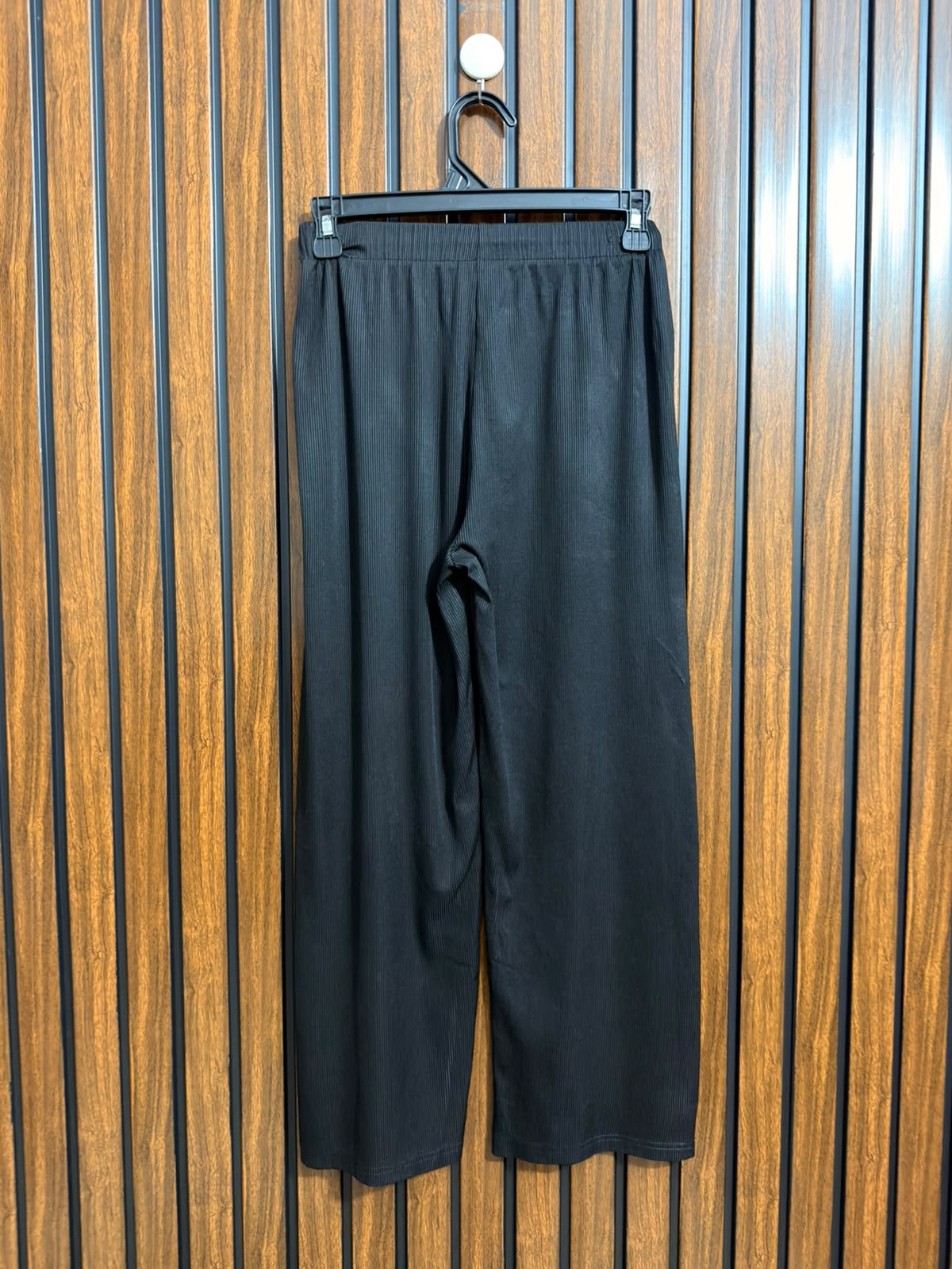 Waist 24 to 26  Lenght 34  Fabric silk jersey Womens Basic Trouser