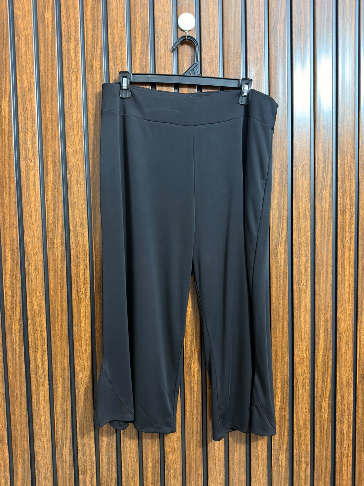 Waist 34 to 36  Lenght 30  Fabric silk jersey Womens Daily Trouser