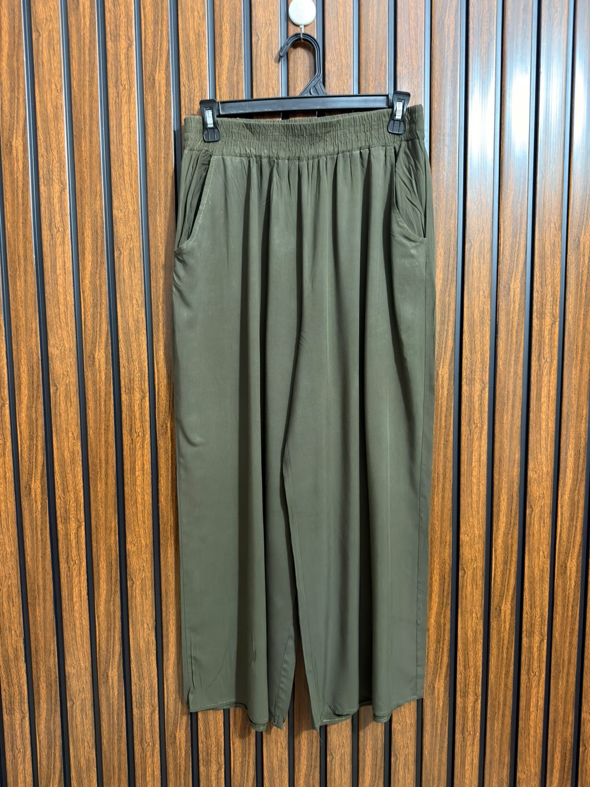 Waist 30 to 32  Lenght 35  Fabric linen Womens Trend Trouser