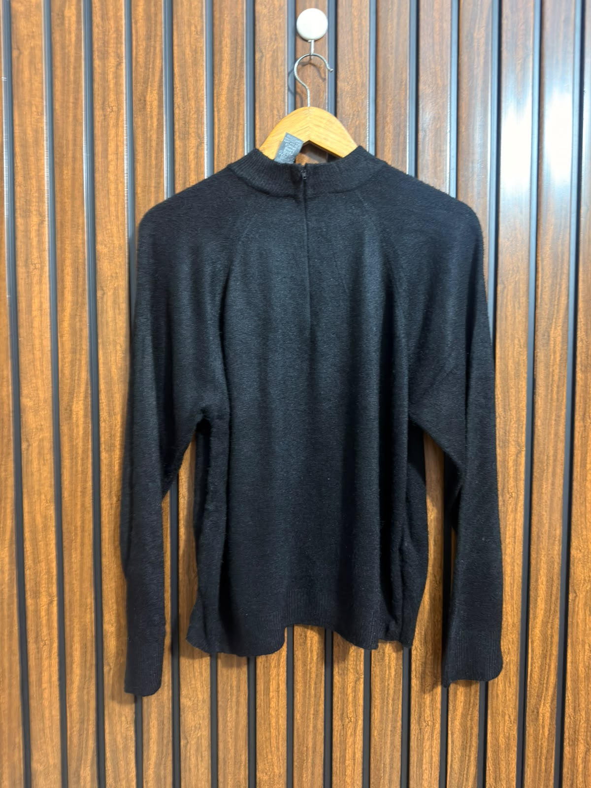 Chest 21  Lenght 24 Western Womens Sweater