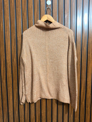Chest medium  baggy style  Lenght 26 Branded Womens Sweater