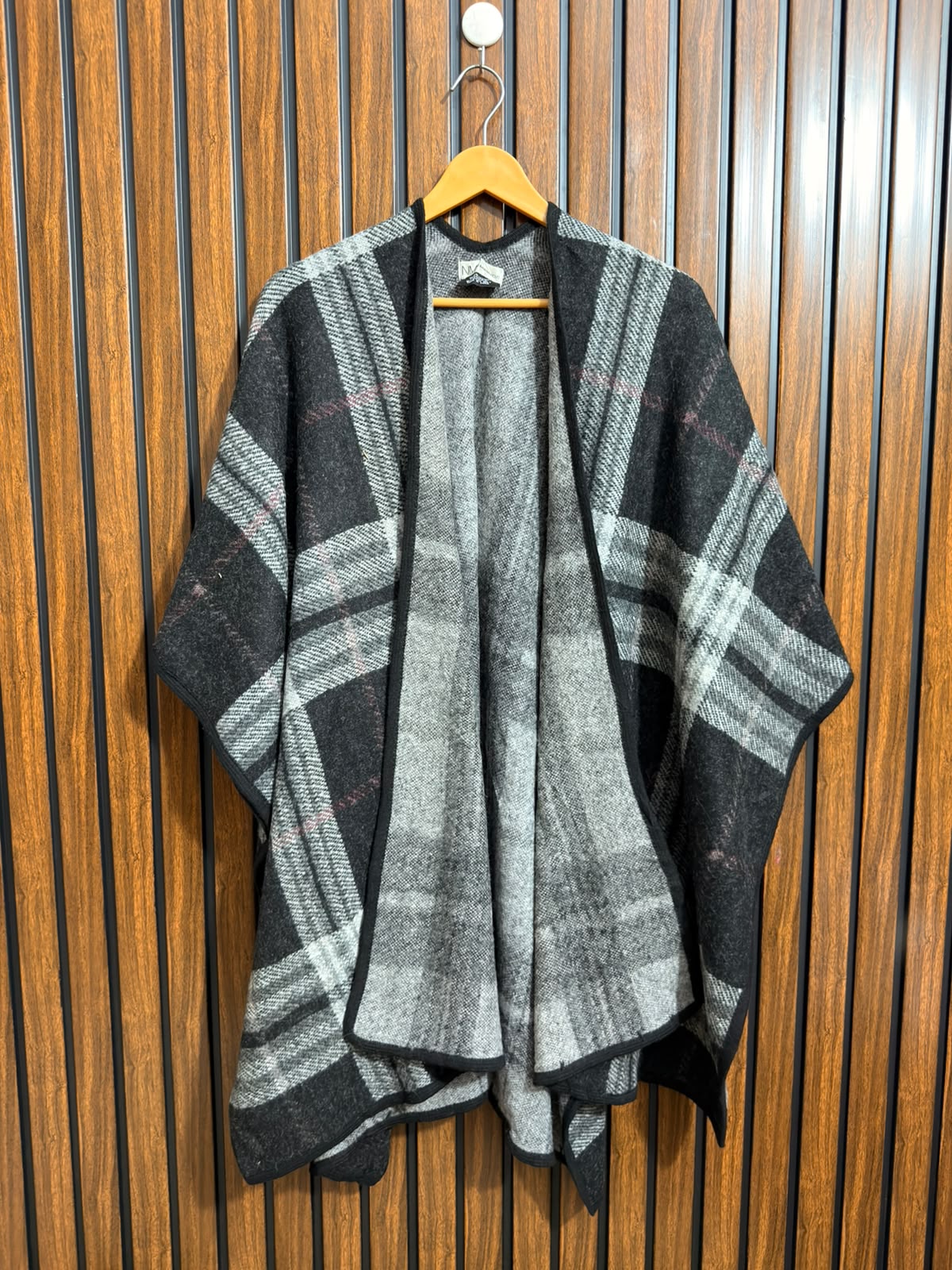 Womens Branded Shawl Range