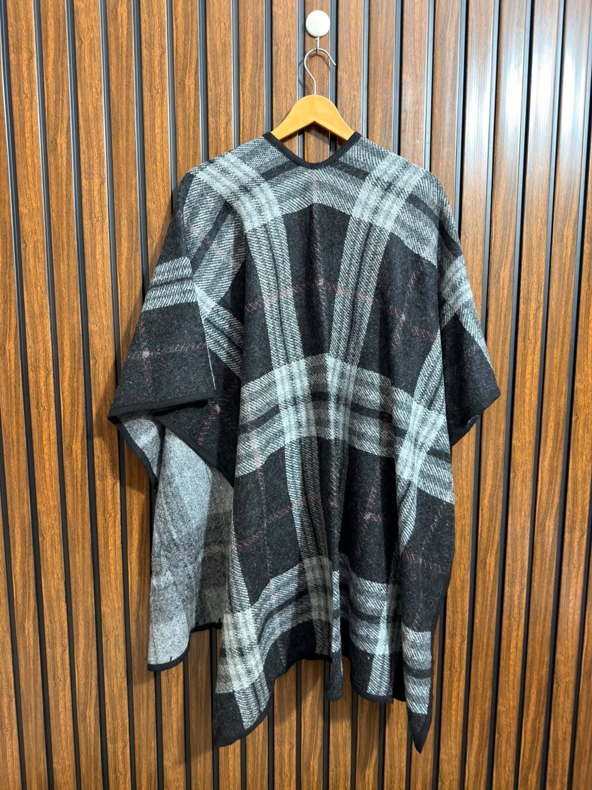 Womens Branded Shawl Range