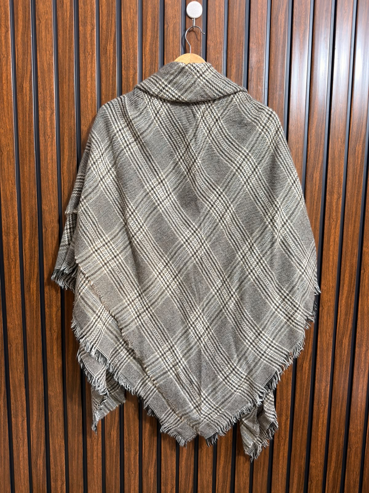 Branded Western Womens Winter Shawl