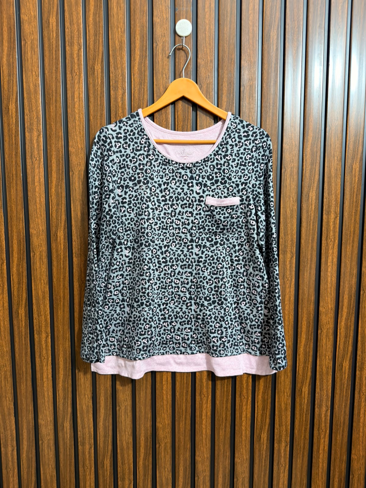 Chest 22  Lenght 26 Ladies Basic Winter Top