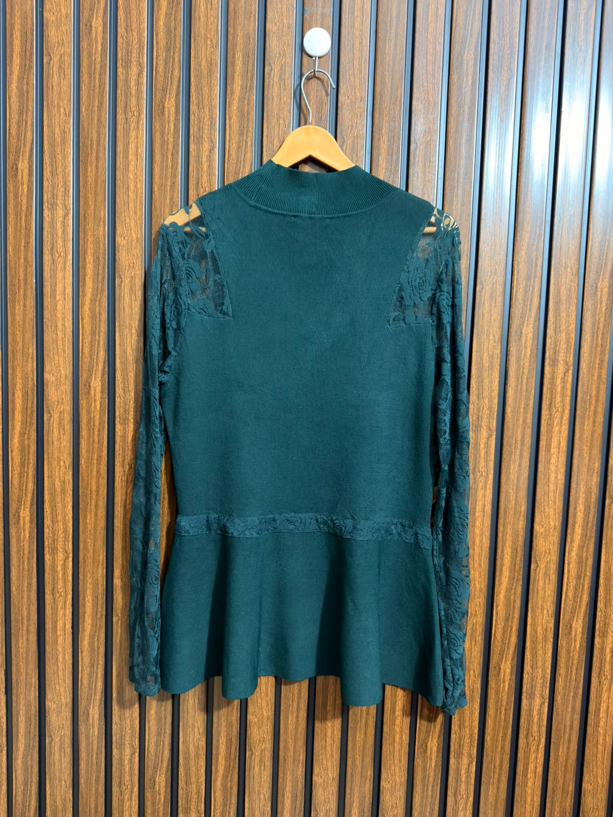 Chest 22  Lenght 30 Womens Daily Winter Top
