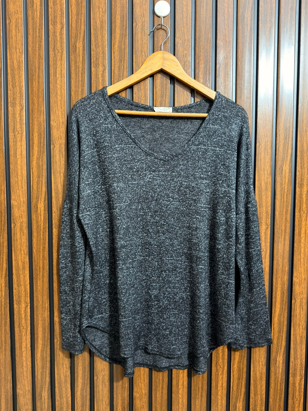 Chest small  baggy style  Lenght 28 to 30 Womens Basic Top