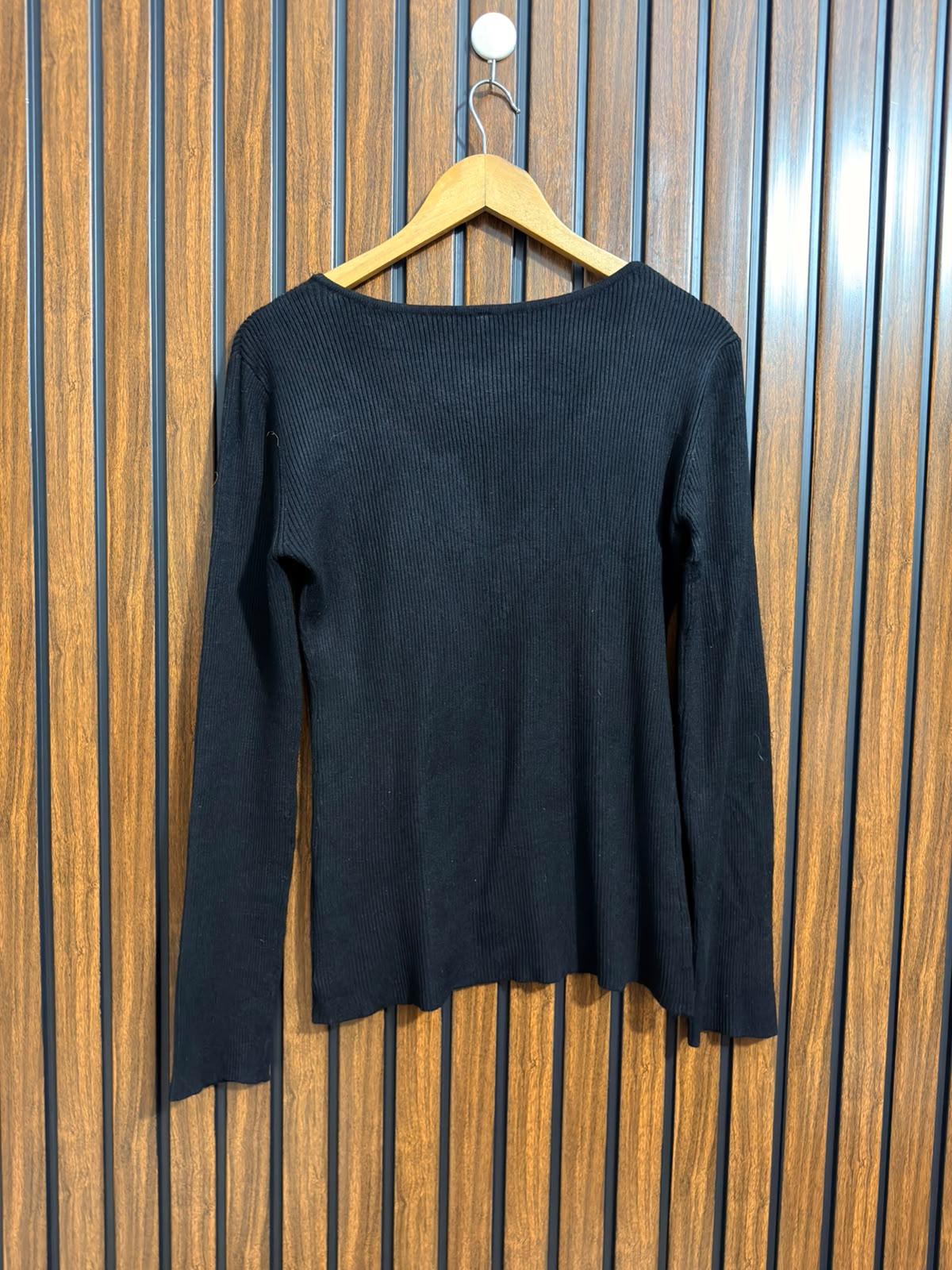 Chest 22  Lenght 26 Womens Winter Wear Top