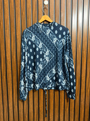 Chest 23  Lenght 25 Branded Regular Top