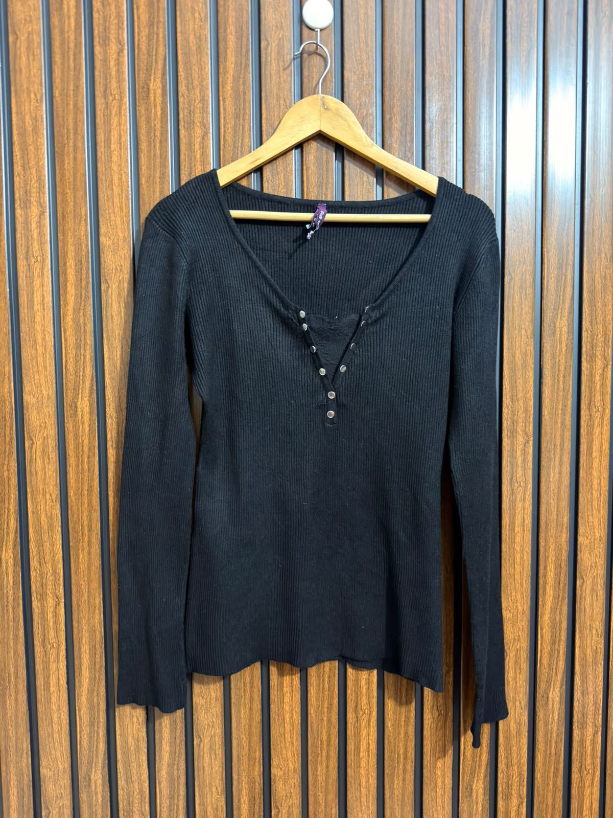 Chest 22  Lenght 26 Womens Winter Wear Top