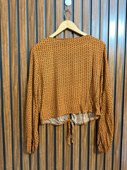 Chest 18  Lenght 20  Fabric rayon Western Ladies Top