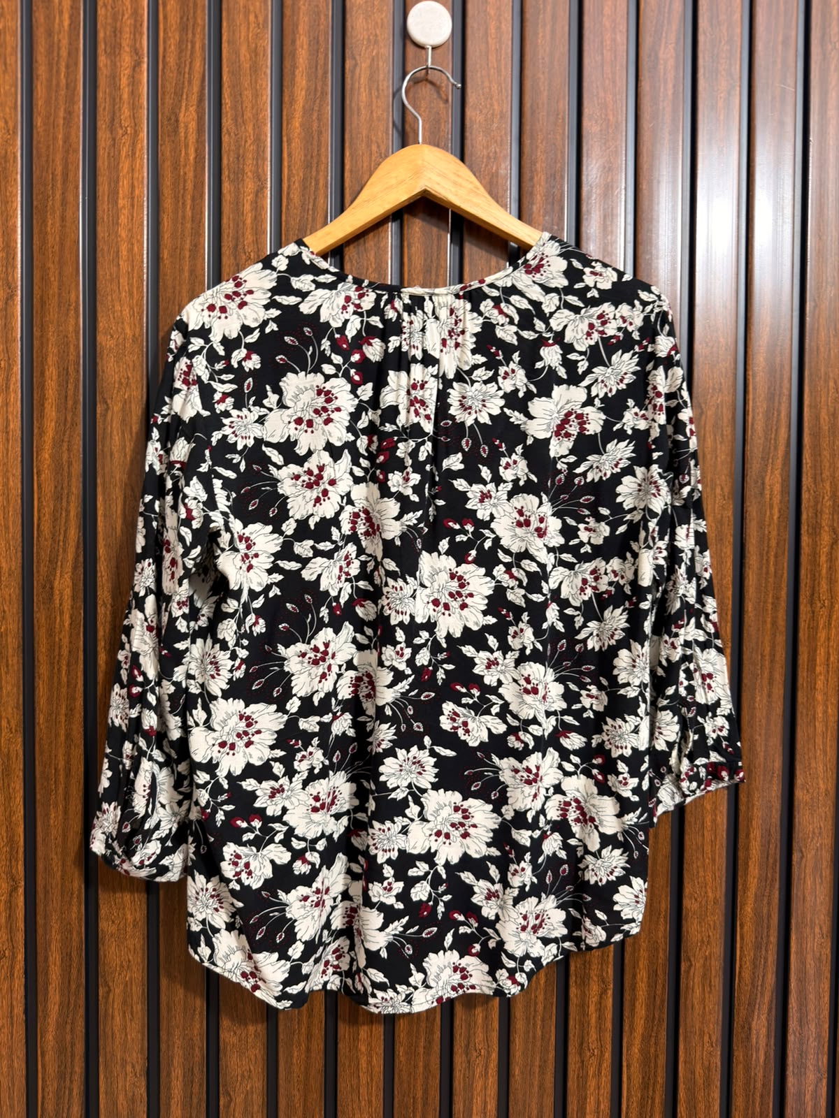 Chest 18  Lenght 26  Fabric linen Womens Full Sleeve WearWestern Daily Wear Top