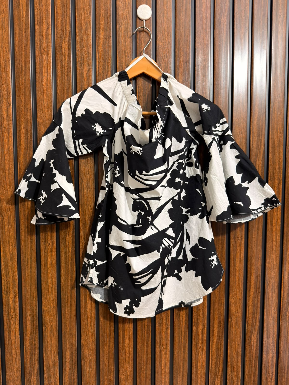 Chest 18  Lenght 22  Fabric cotton Full Sleeve Top Collection