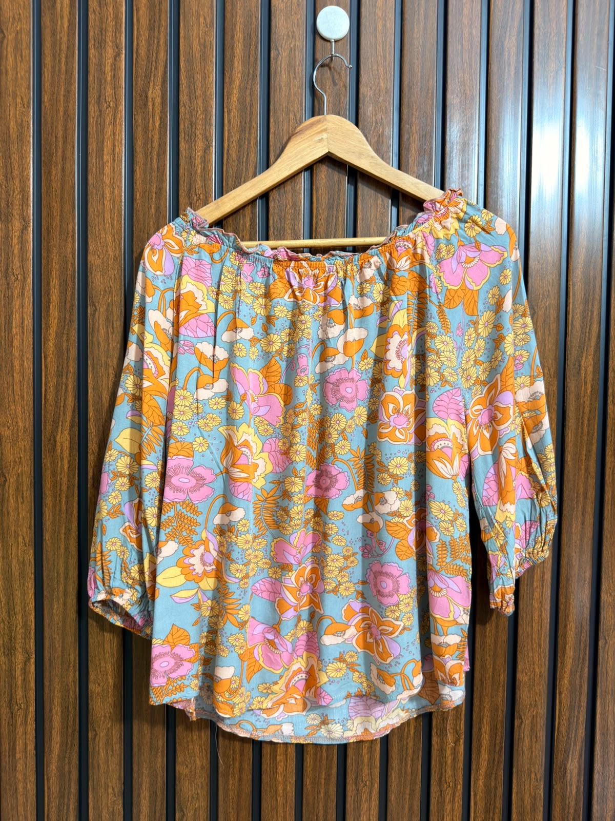 Chest 21  Lenght 24  Fabric linen Western Womens Full Sleeve Top