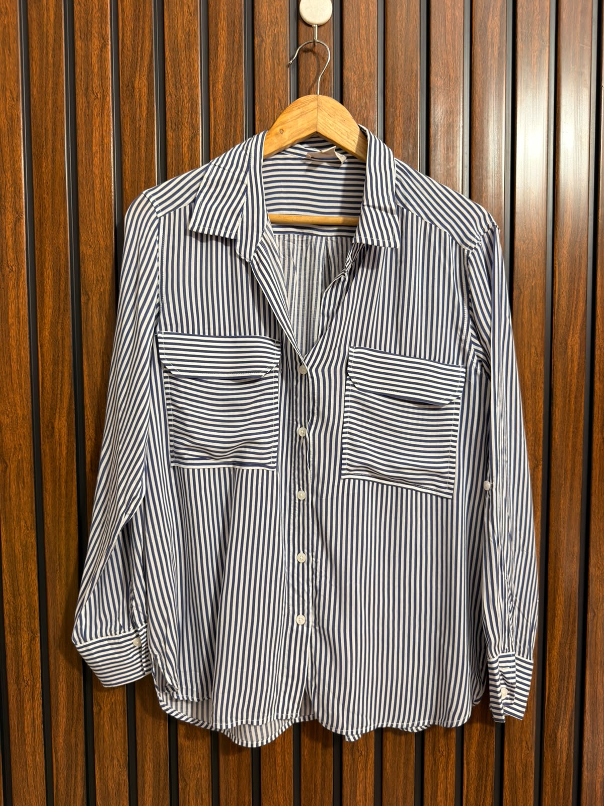 Chest 20  Lenght 26  Fabric linen Western Ladies Full Sleeve Top