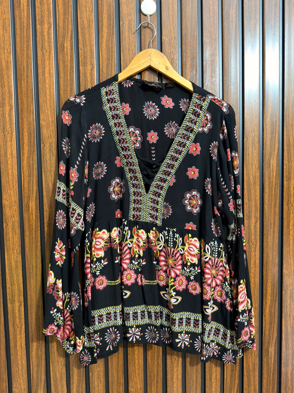 Chest small  Lenght 26  Fabric rayon Full Sleeve Womens Wear