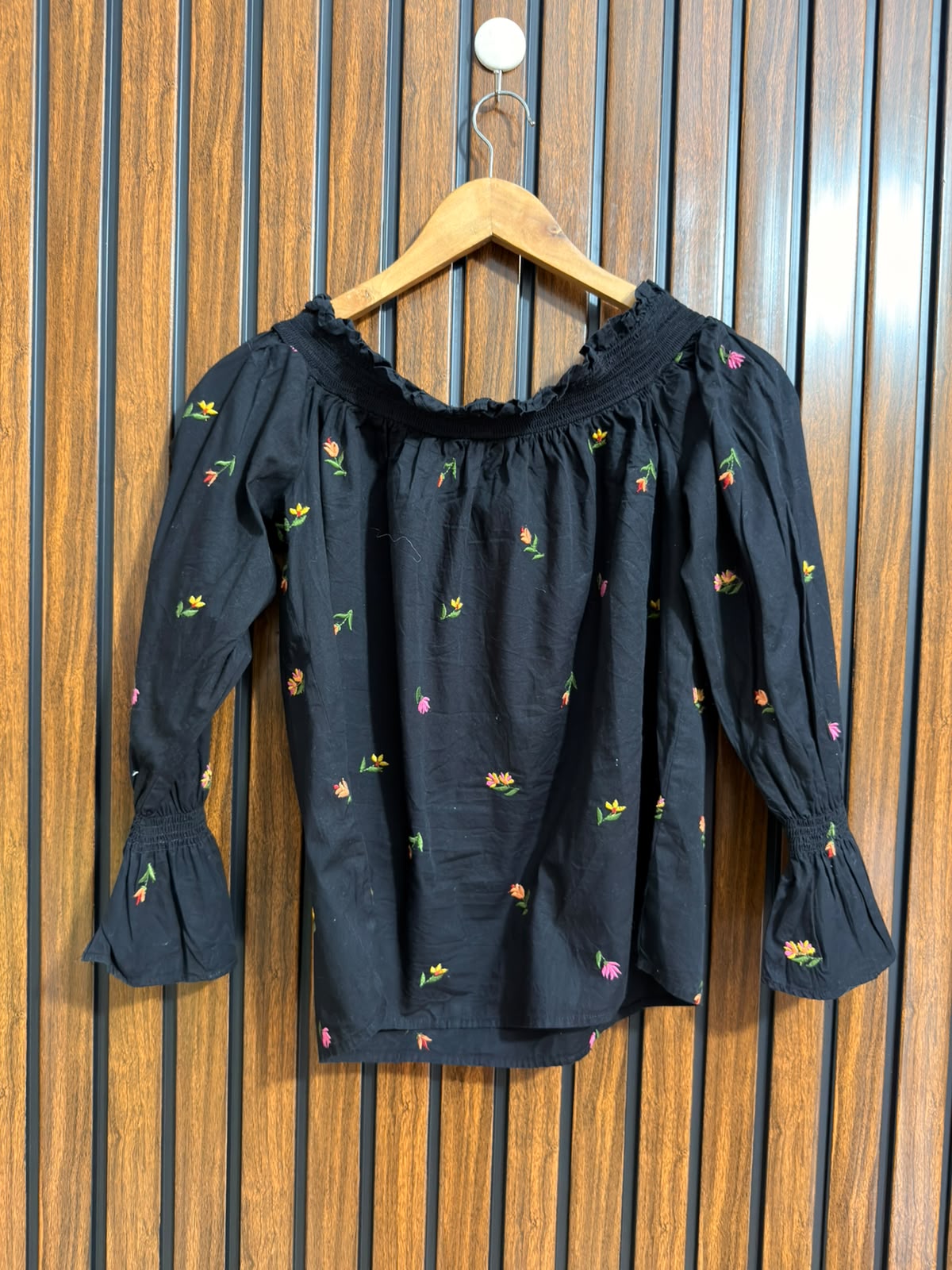 Chest 18  Lenght 20  Fabric cotton Western Branded Full Sleeve Top