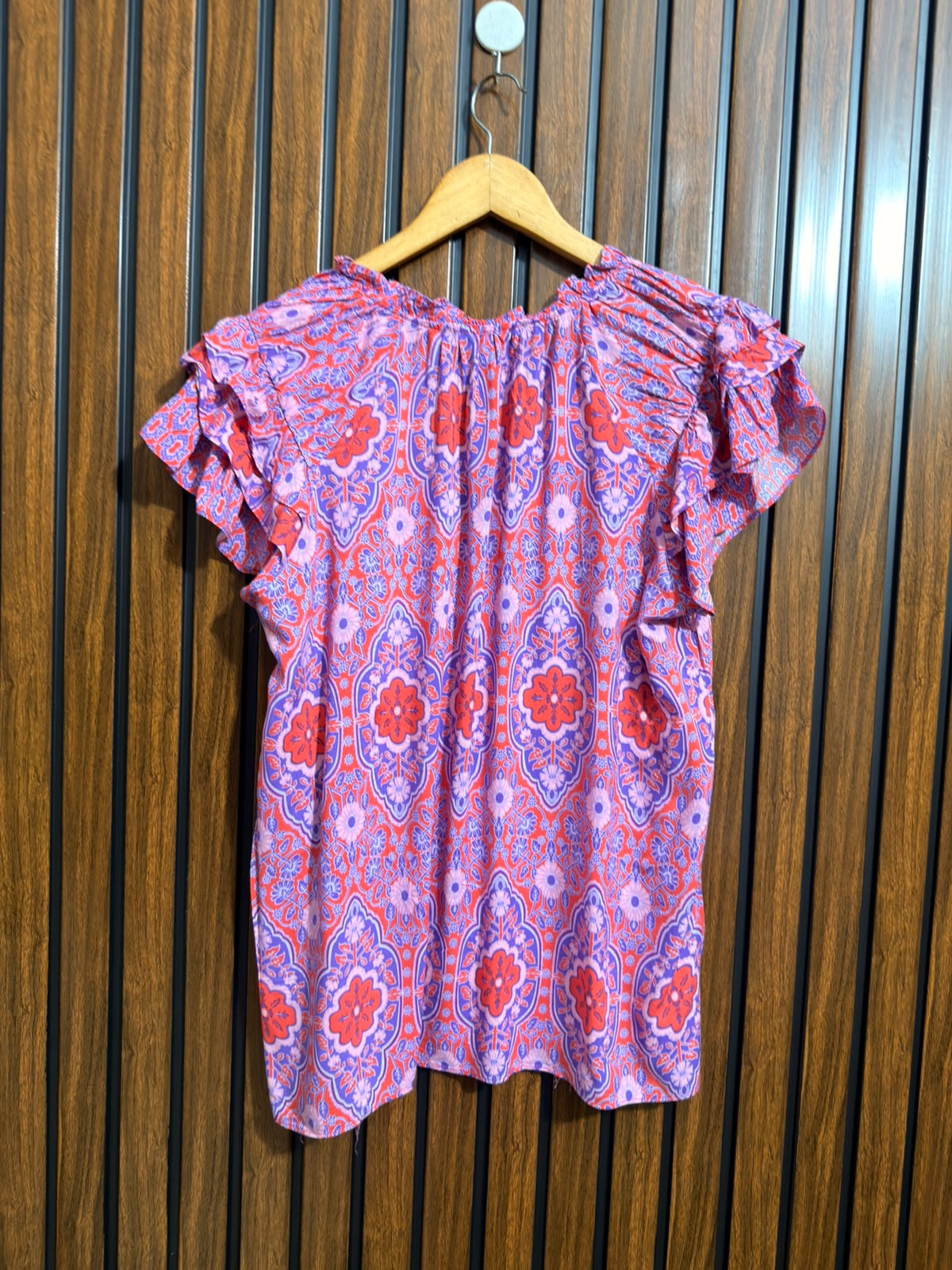 Chest 21  Lenght 25  Fabric linen Summer Half Sleeve Top