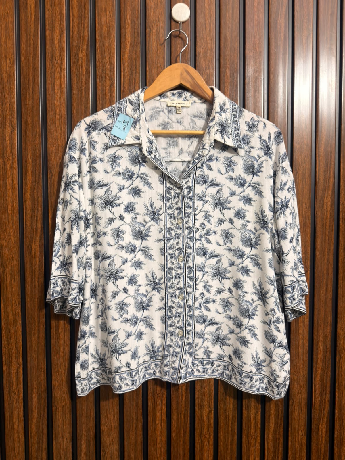 Chest 21  Lenght 22  Fabric linen Simple Half Sleeve Top
