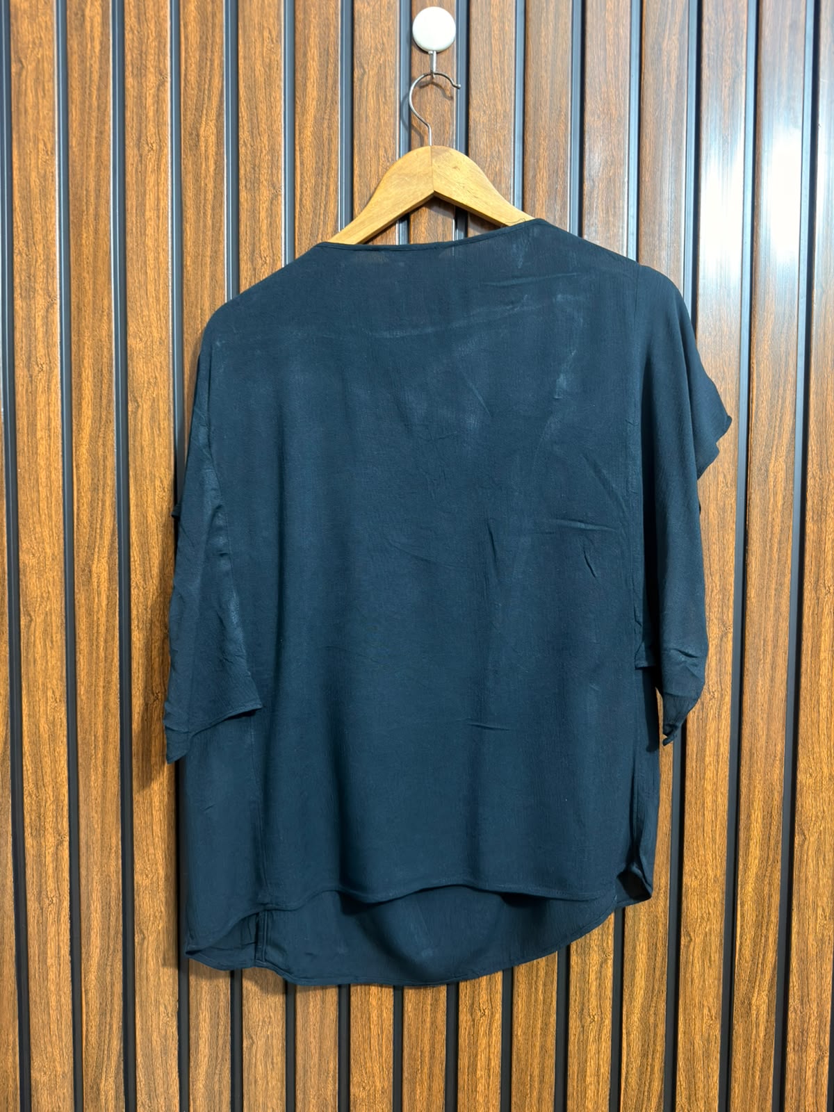 Chest large  Lenght 26  Fabric rayon Branded Simple Half Sleeve Top