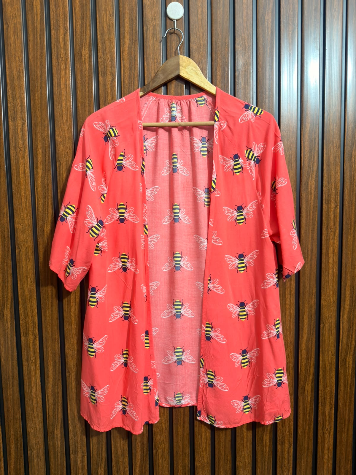 Chest medium  Lenght 29  Fabric linen Branded Ladies Half Sleeve Top