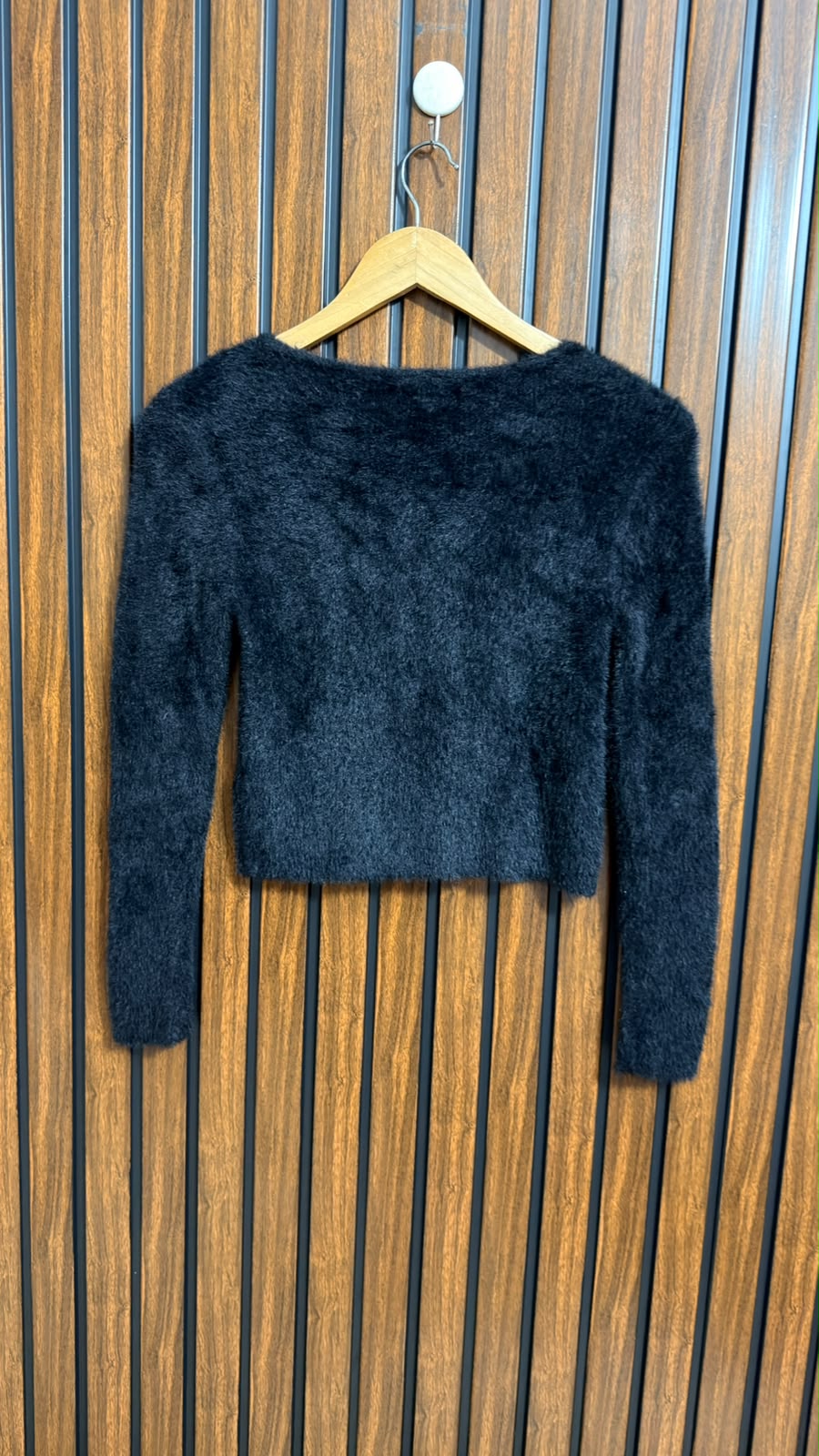 Chest 18  Lenght 17 Branded Rabbit Wool Sweater Range