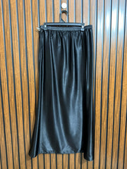 Waist 32  Lenght 40  Fabric silk Western Womens Branded Skirt