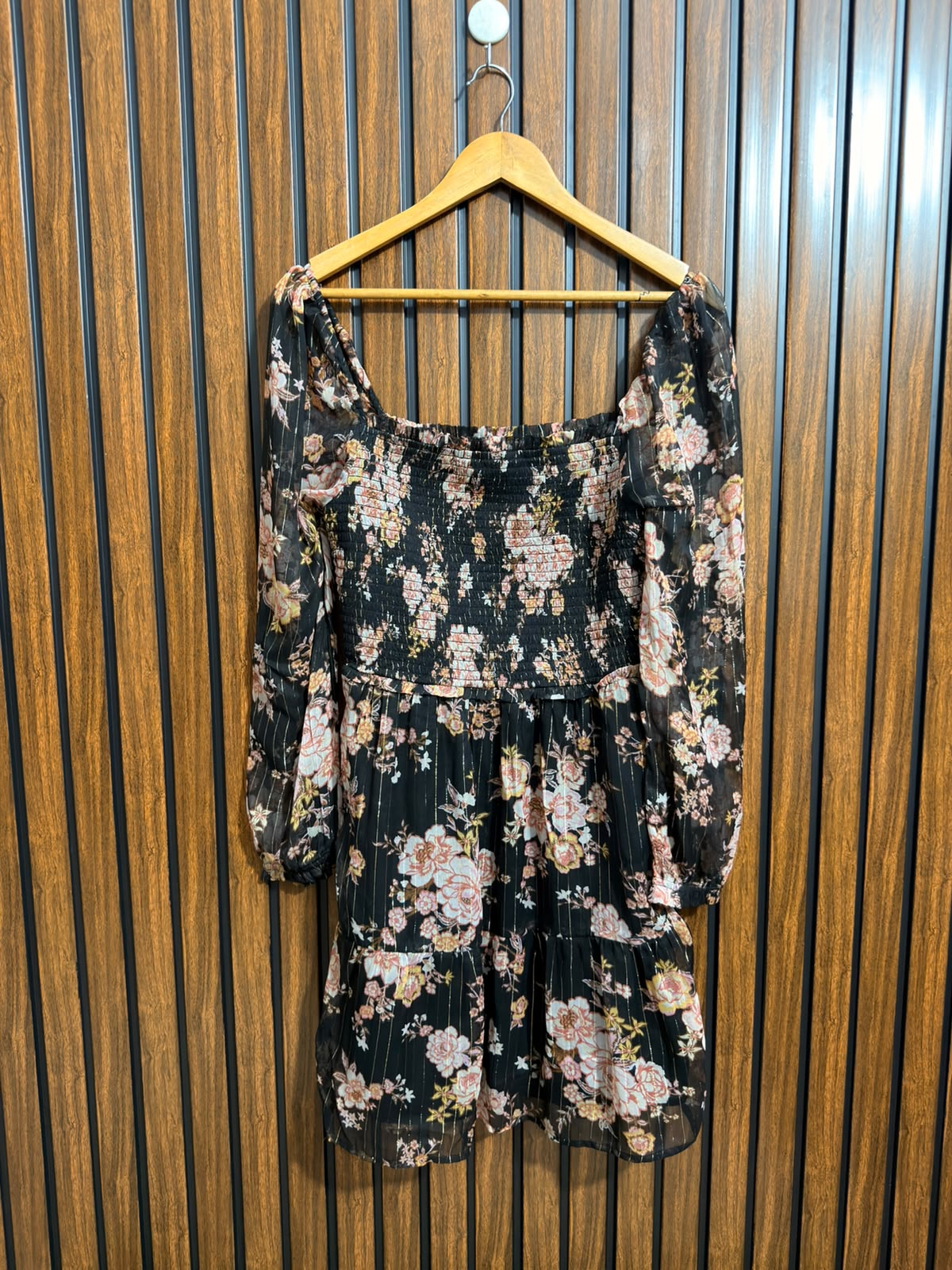 Chest large  Lenght 33  Fabric chiffon Ladies Western Long Top