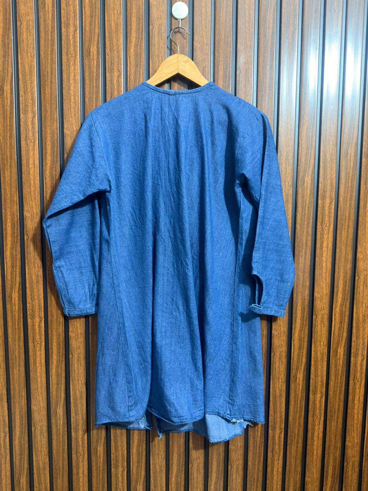 Chest 19  Lenght 32  Fabric denim Western Branded Womens Long Top